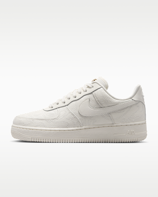 Nike Air Force 1 '07 Women's Shoes. Nike SK